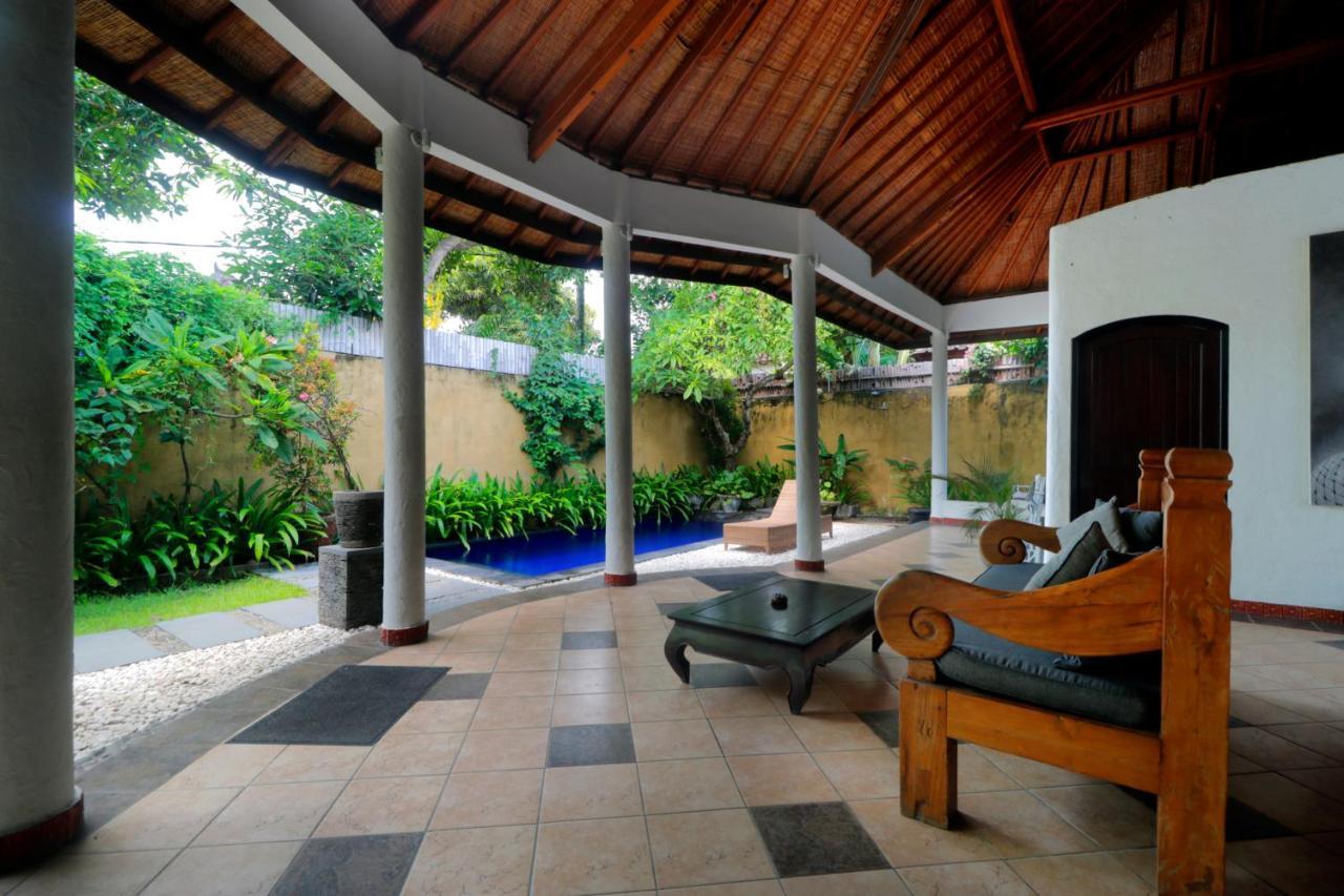 Singgah Villas Seminyak Zewnętrze zdjęcie